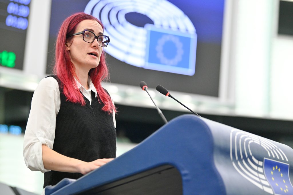 USA nesmí trestat Evropany za prosazování evropského práva. Gregorová s dalšími poslanci vyzývá Komisi k reakci